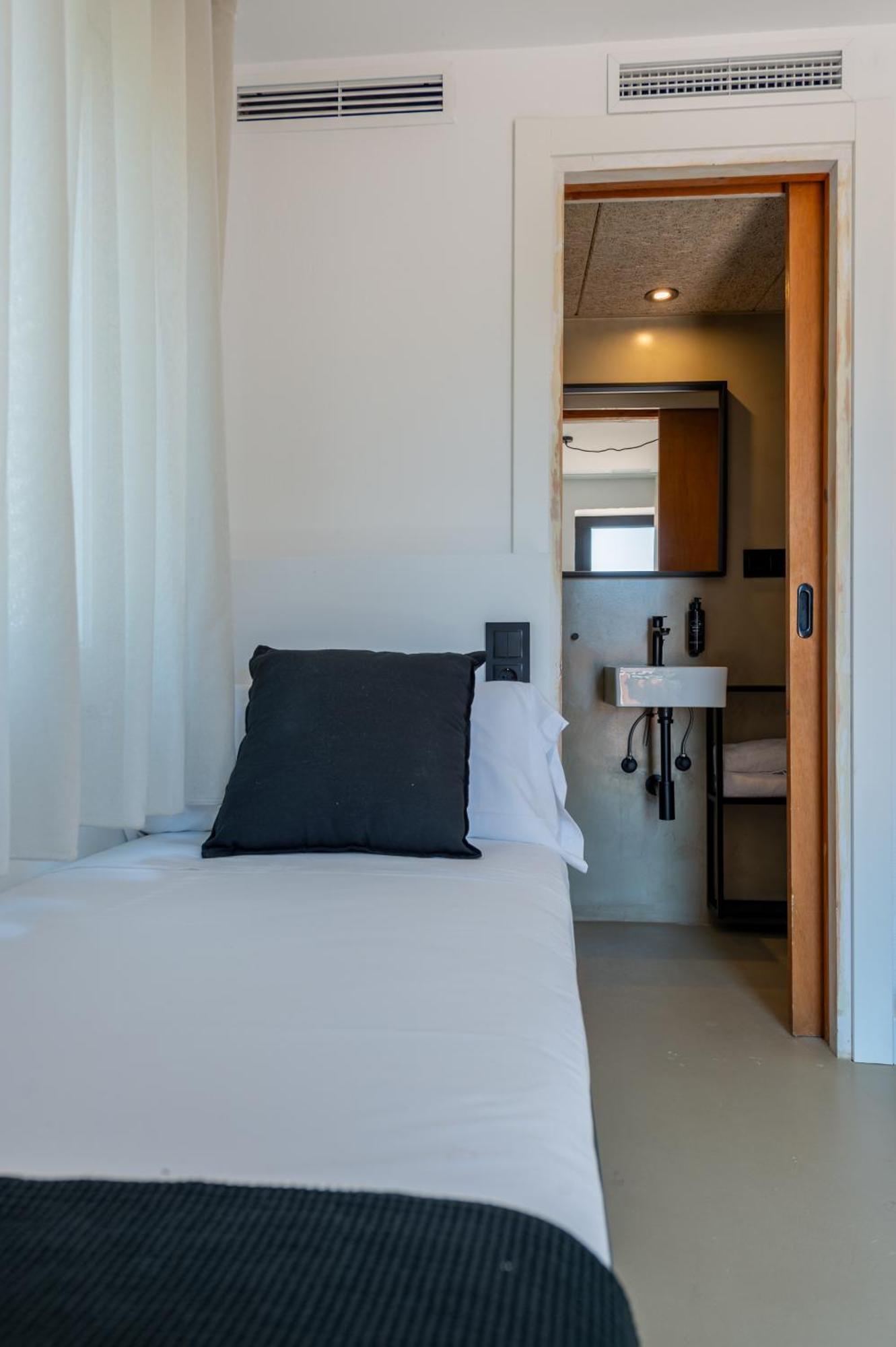 Hostal Boutique Es Menut توسا ذي مار المظهر الخارجي الصورة